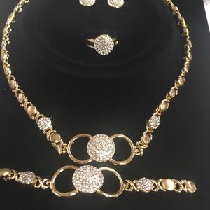Xoxo double 0 gold layered jewelry set